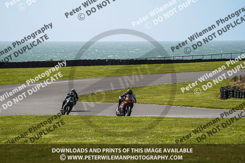 anglesey no limits trackday;anglesey photographs;anglesey trackday photographs;enduro digital images;event digital images;eventdigitalimages;no limits trackdays;peter wileman photography;racing digital images;trac mon;trackday digital images;trackday photos;ty croes